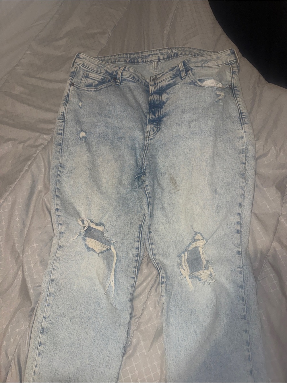 Old Navy Light Wash High-Rise Ripped Jeans